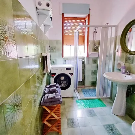 Semesterbostad Casina La Tajata *